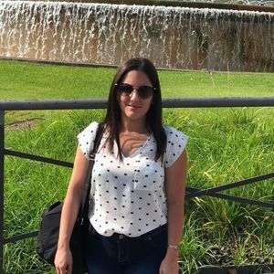 Meet your Posher, Noelvis